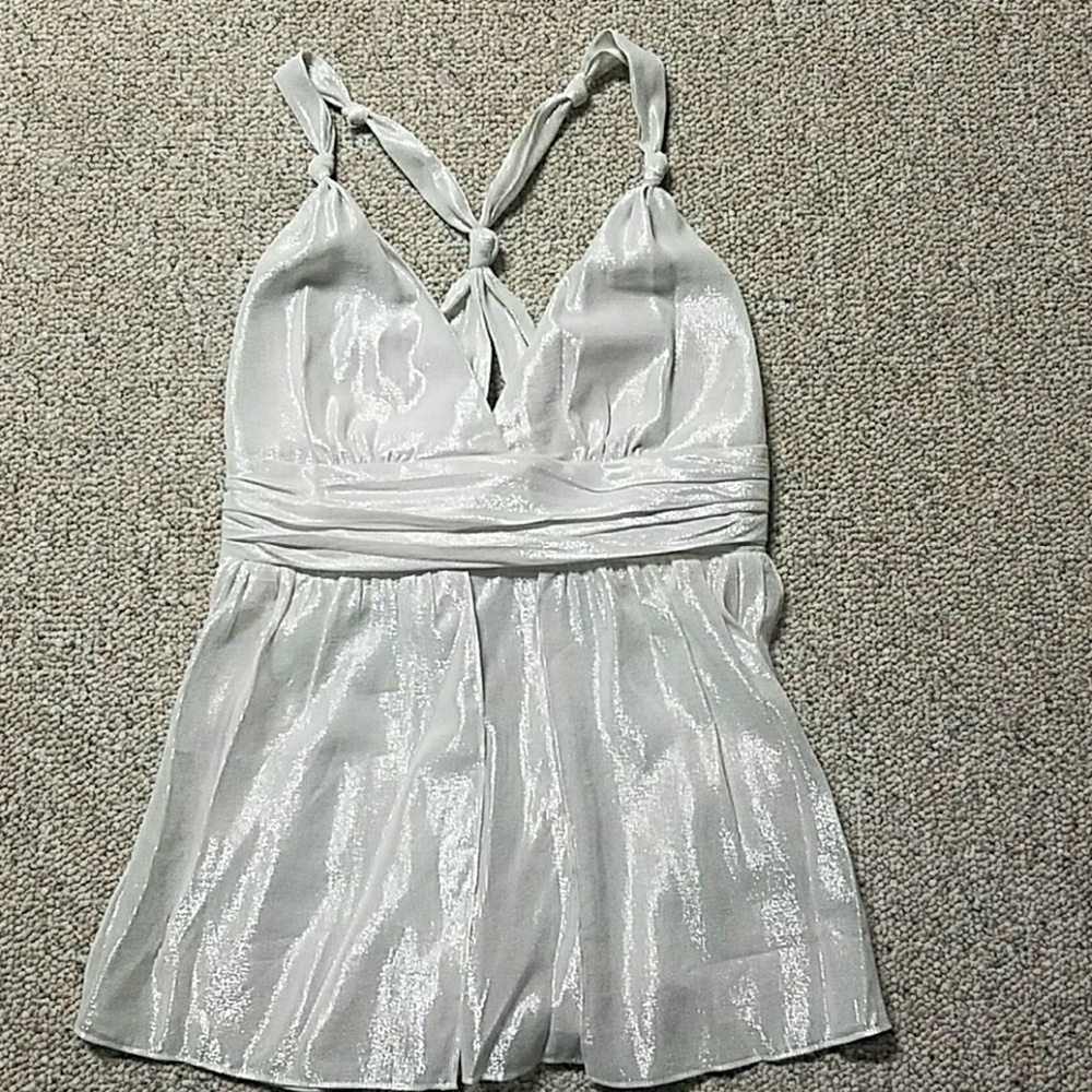 MODA INTERNATIONAL top.